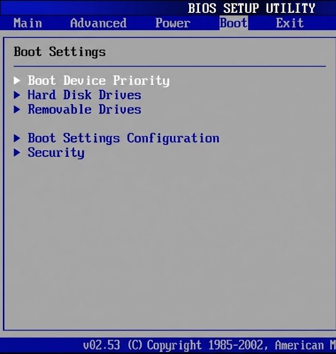 Меню настройки порядка загрузки в БИОС